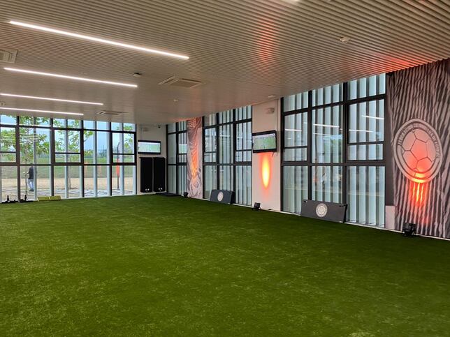 Renovación y estilo en los espacios del fútbol colombiano.